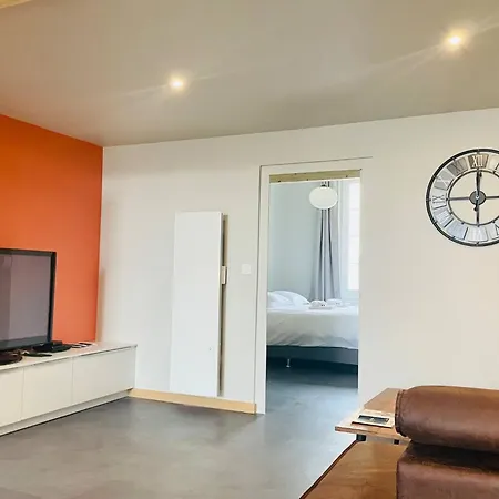 Le Leonard - Beau T4 Refait A Neuf Hypercentre Lr * La Rochelle (Charente-Maritime)