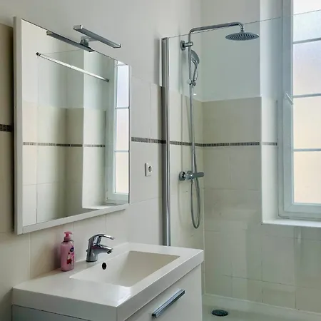 Le Leonard - Beau T4 Refait A Neuf Hypercentre Lr Apartment *