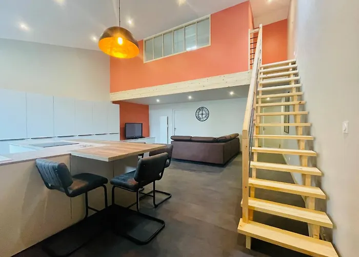 Le Leonard, Hypercentre, Lr137